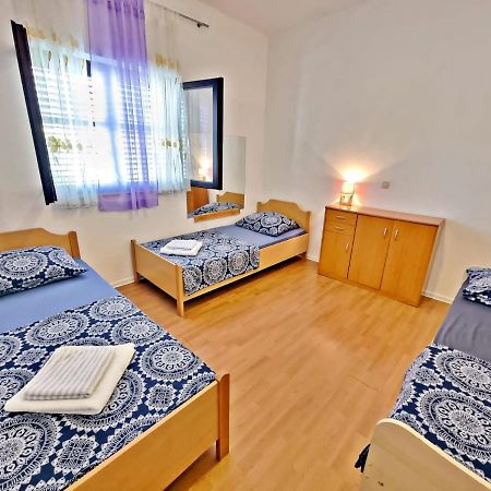 Apartman Irena With Terase End Private Parking Donji Okrug  Dış mekan fotoğraf