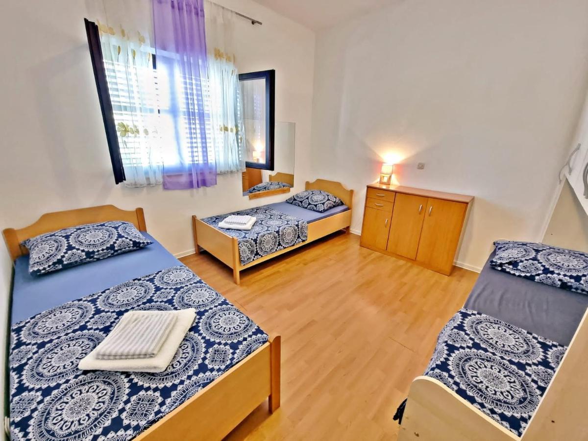 Apartman Irena With Terase End Private Parking Donji Okrug  Dış mekan fotoğraf